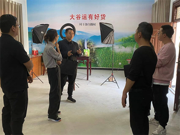 1649920736559844.jpg 1.jpg