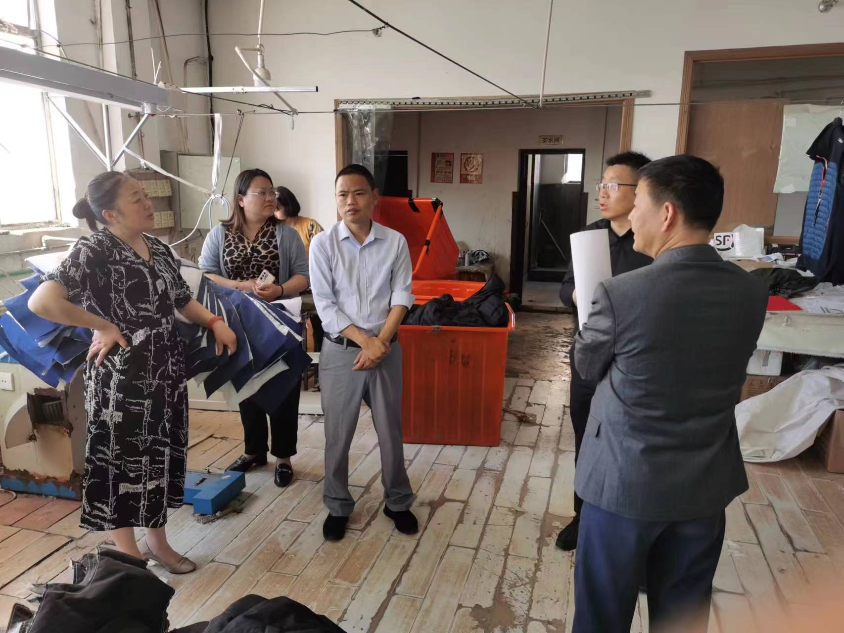 1682069525516538.jpg 44af40a522ef6e4ff63da394091f874.jpg