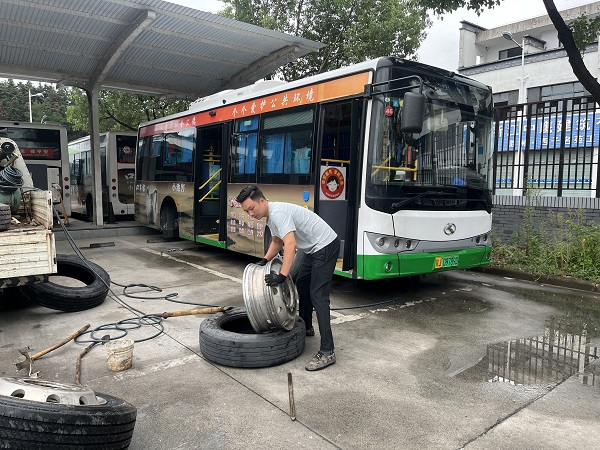 1695862176755834.jpg 23.9.28节前安全检查图片.jpg